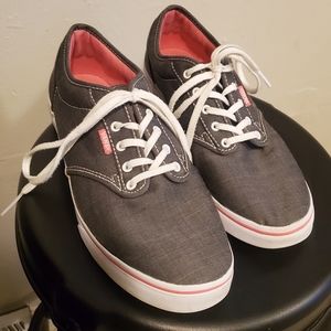 Vans • women's size 9